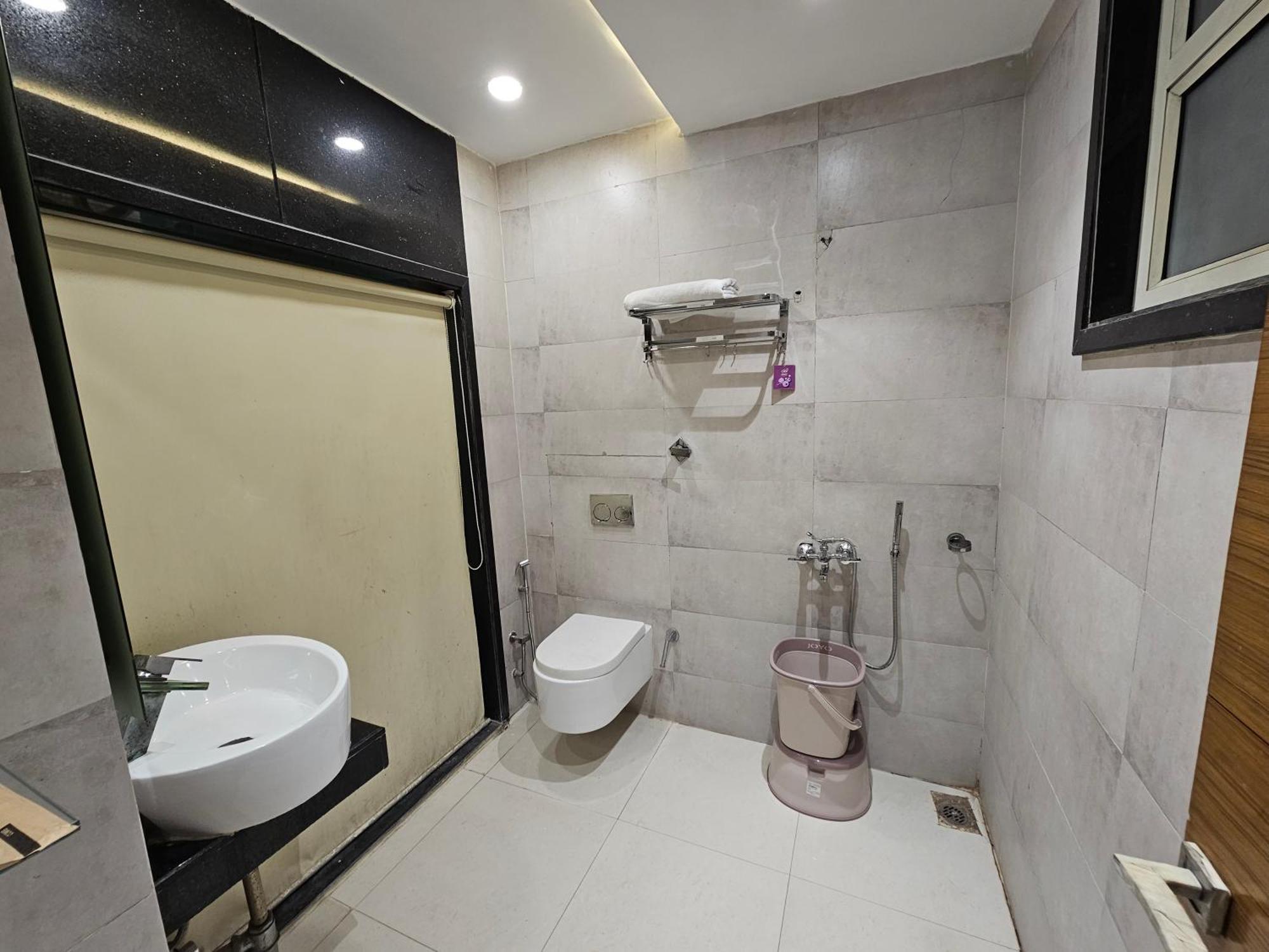 Hotel Mk Vivanta Gwalior Eksteriør billede